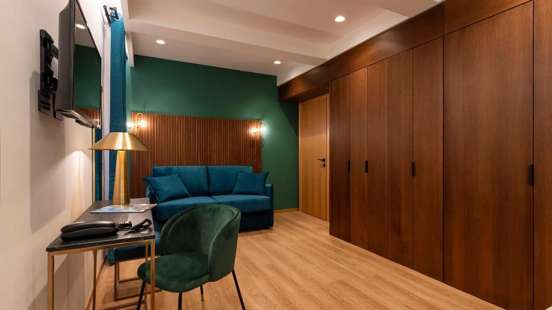 Grand Master Suite - Symphony Рим 0*,
